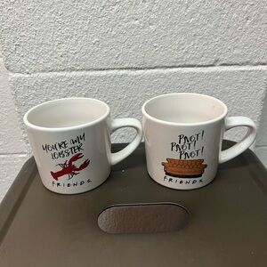 FRIENDS White and Red Mug Set